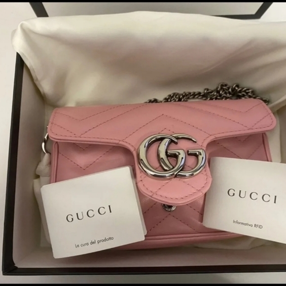 Gucci GG Marmont Flap Closure Matelasse Crossbody super Mini  Pink Leather - Picture 3 of 8